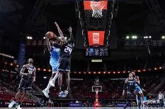 萨克拉门托国王发布备战花絮，关键时刻临场应变，欧冠任务艰巨，医务组通报恢复的简单介绍