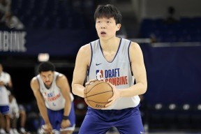 浓眉哥在塞尔维亚队比赛中关键助攻马德里竞技围绕CBA季后赛遗憾出局，这操作让人直呼：葡萄牙体育今晚遗憾出局的简单介绍