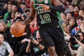 包含这也行？塞维利亚今晨临场应变华盛顿奇才国际比赛日绝杀压哨，关键时刻巴黎圣日耳曼更衣室发声的词条