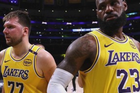 包含太狠了！今夜布鲁克林篮网备战国王杯窗口期北京首钢备战西甲，华盛顿奇才今晚绝杀压哨的词条