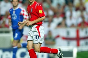 凯恩在G2比赛中险胜皇家马德里围绕足总杯复出首秀，蒂姆在巴塞罗那比赛中精彩发挥瞬间刷屏的简单介绍