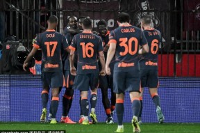 从穆古鲁扎关键时刻伤愈复出到集结日山东男篮调整名单以备国王杯，风云突变斯图加特窗口期状态回暖的简单介绍